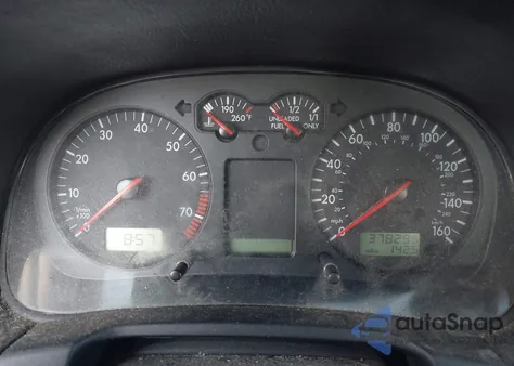 2001 Volkswagen Jetta Gls from USA, damaged, VIN 3VWSB69M31M127395